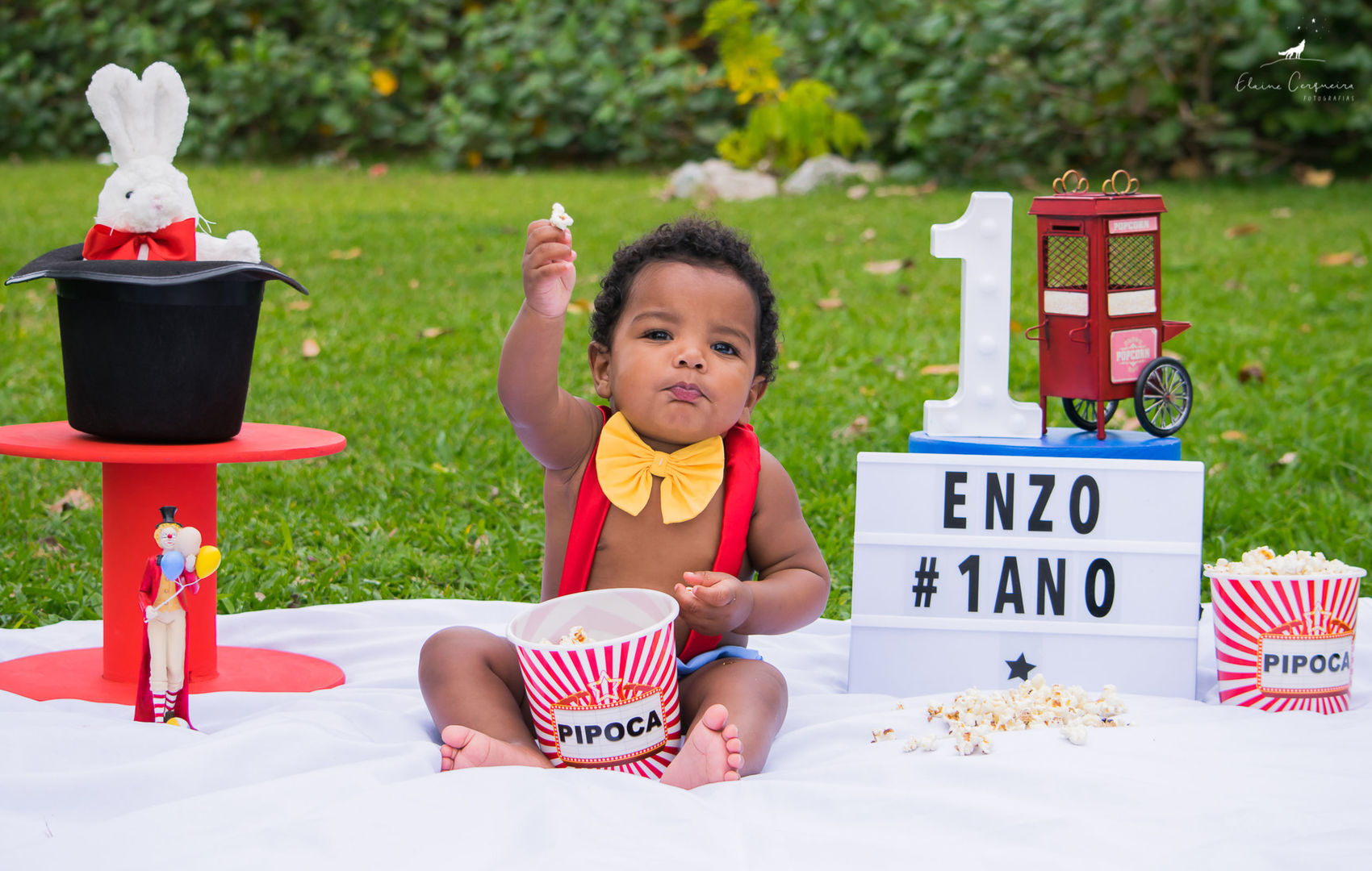 Foto Smash the Cake {Enzo} - 1 aninho - Parque de Coqueiros Foto Smash the Cake {Enzo} - 1 aninho - Parque de Coqueiros - Imagem 1