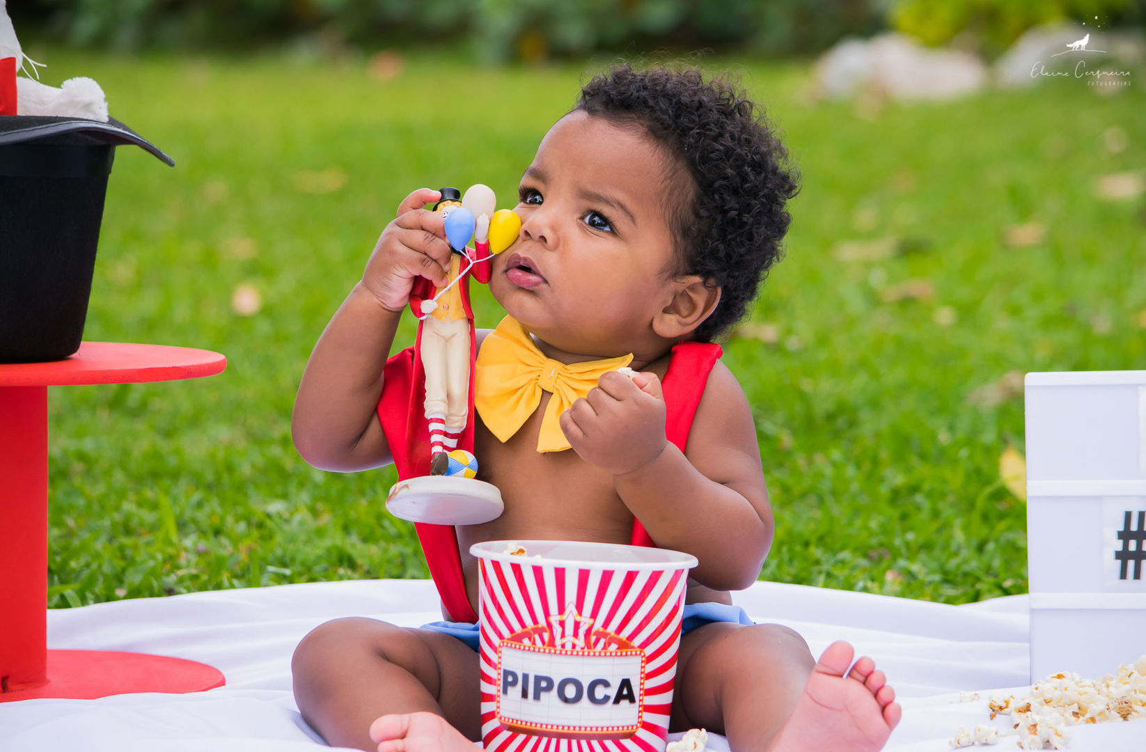 Foto Smash the Cake {Enzo} - 1 aninho - Parque de Coqueiros Foto Smash the Cake {Enzo} - 1 aninho - Parque de Coqueiros - Imagem 0