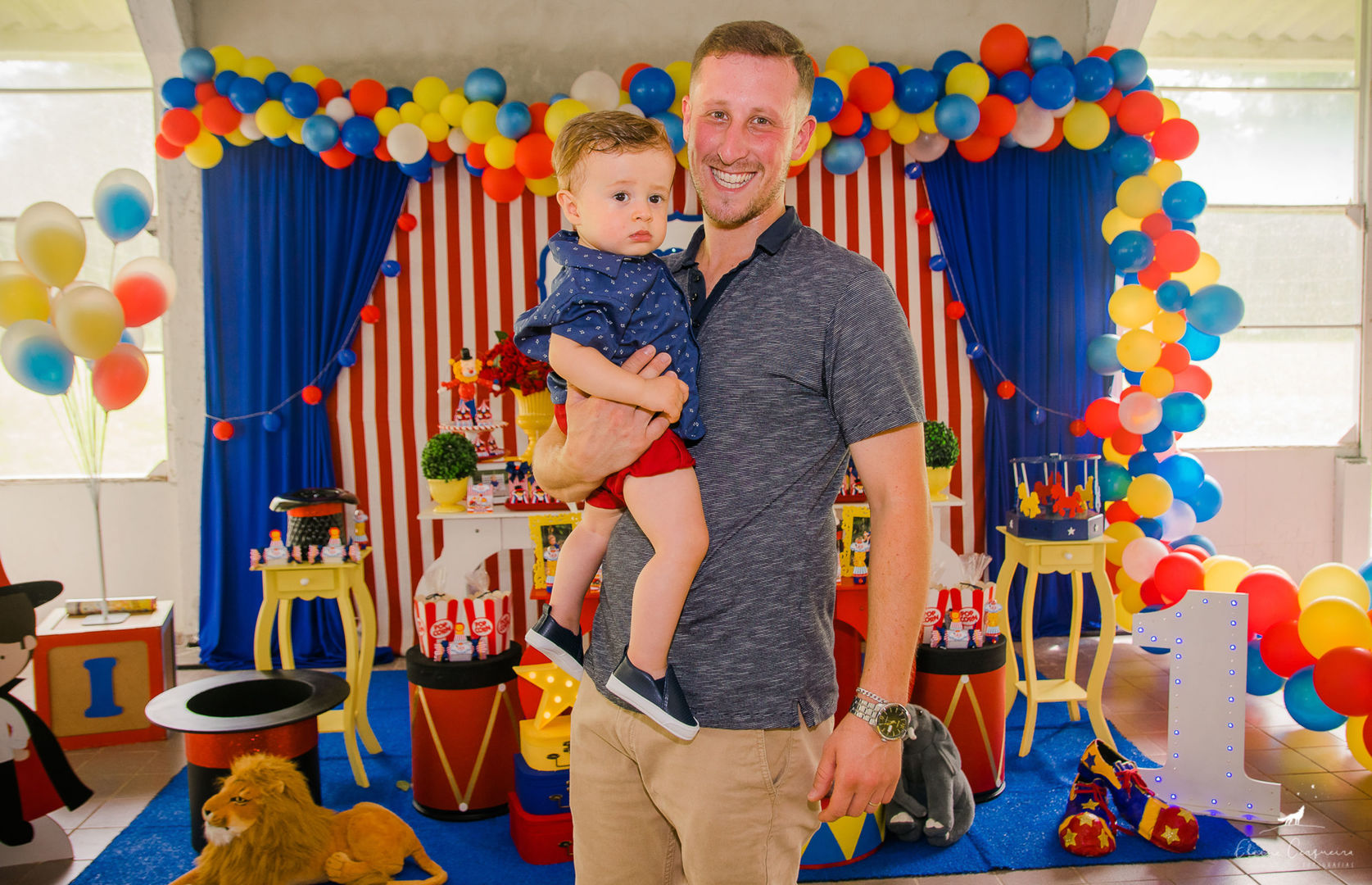Foto Festa Infantil {Ian} - 1 aninho - Barra da Lagoa - Fotógrafa de Família Foto Festa Infantil {Ian} - 1 aninho - Barra da Lagoa - Fotógrafa de Família - Imagem 9