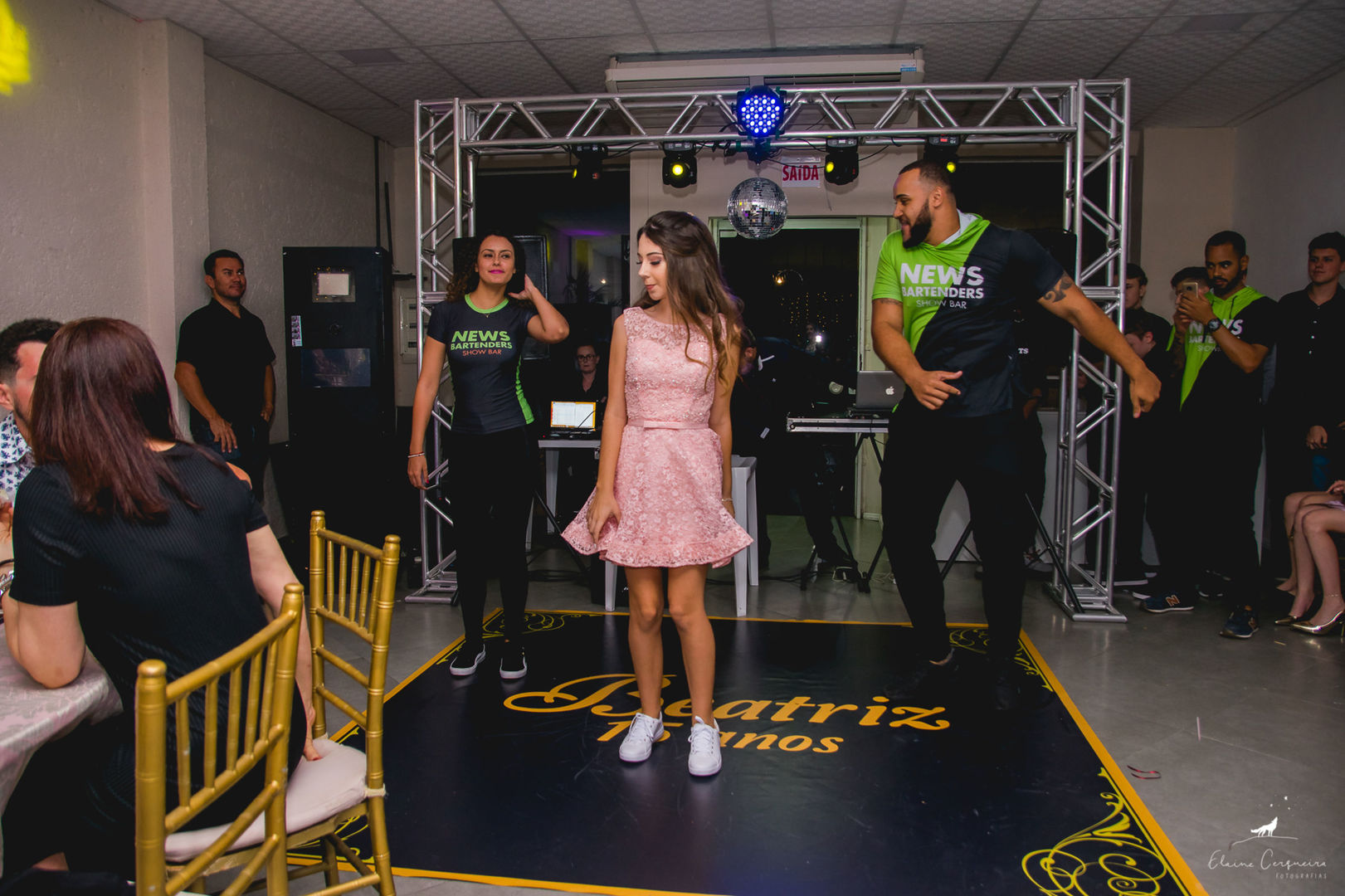 Foto Aniversário 15 anos - {Beatriz} - Emporium Festas e Eventos - Fotógrafa de 15 anos e Família Foto Aniversário 15 anos - {Beatriz} - Emporium Festas e Eventos - Fotógrafa de 15 anos e Família - Imagem 33