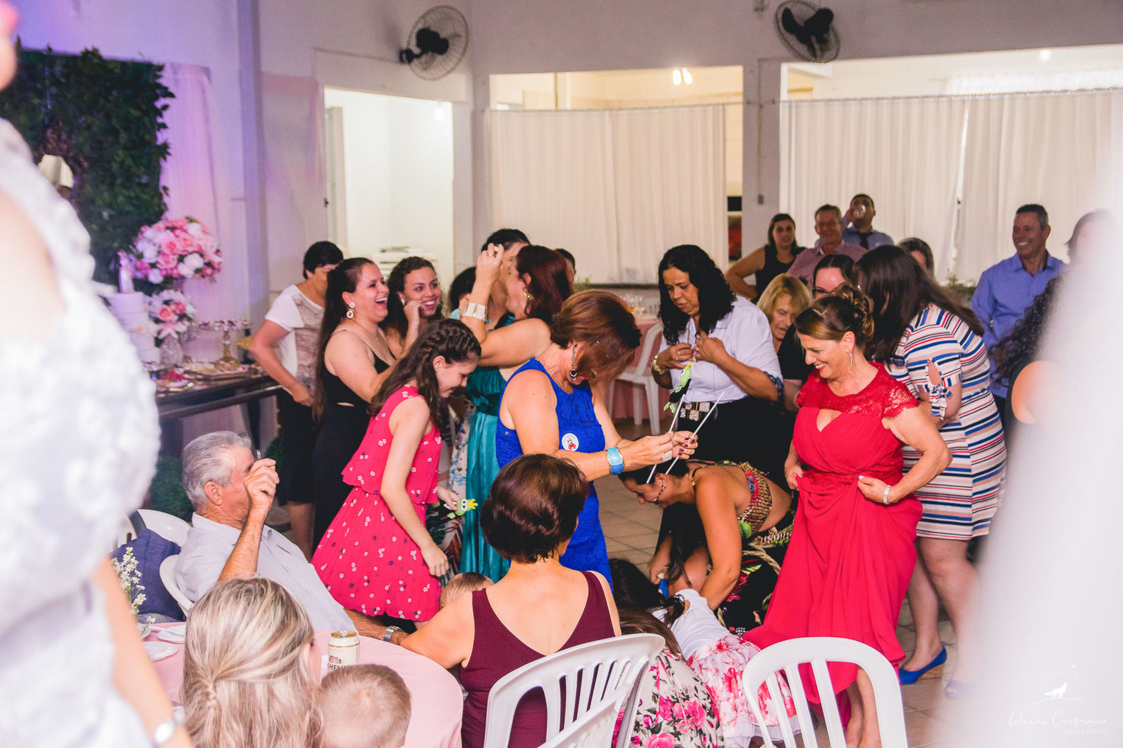 Foto Casamento {Liliane e Nielsen} - Barra da Lagoa - Florianópolis - Fotógrafa de Família Foto Casamento {Liliane e Nielsen} - Barra da Lagoa - Florianópolis - Fotógrafa de Família - Imagem 37