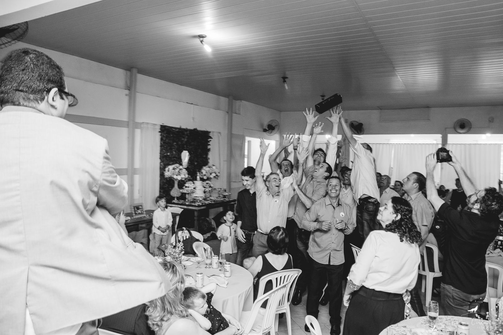 Foto Casamento {Liliane e Nielsen} - Barra da Lagoa - Florianópolis - Fotógrafa de Família Foto Casamento {Liliane e Nielsen} - Barra da Lagoa - Florianópolis - Fotógrafa de Família - Imagem 38