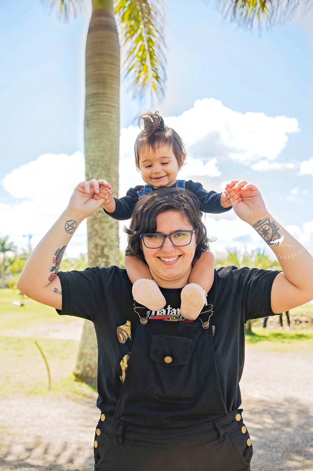 Foto Smash the Cake {Maria Joana} - 1 anos - Parque de Coqueiros - Florianópolis - Fotógrafa de Família Foto Smash the Cake {Maria Joana} - 1 anos - Parque de Coqueiros - Florianópolis - Fotógrafa de Família - Imagem 7