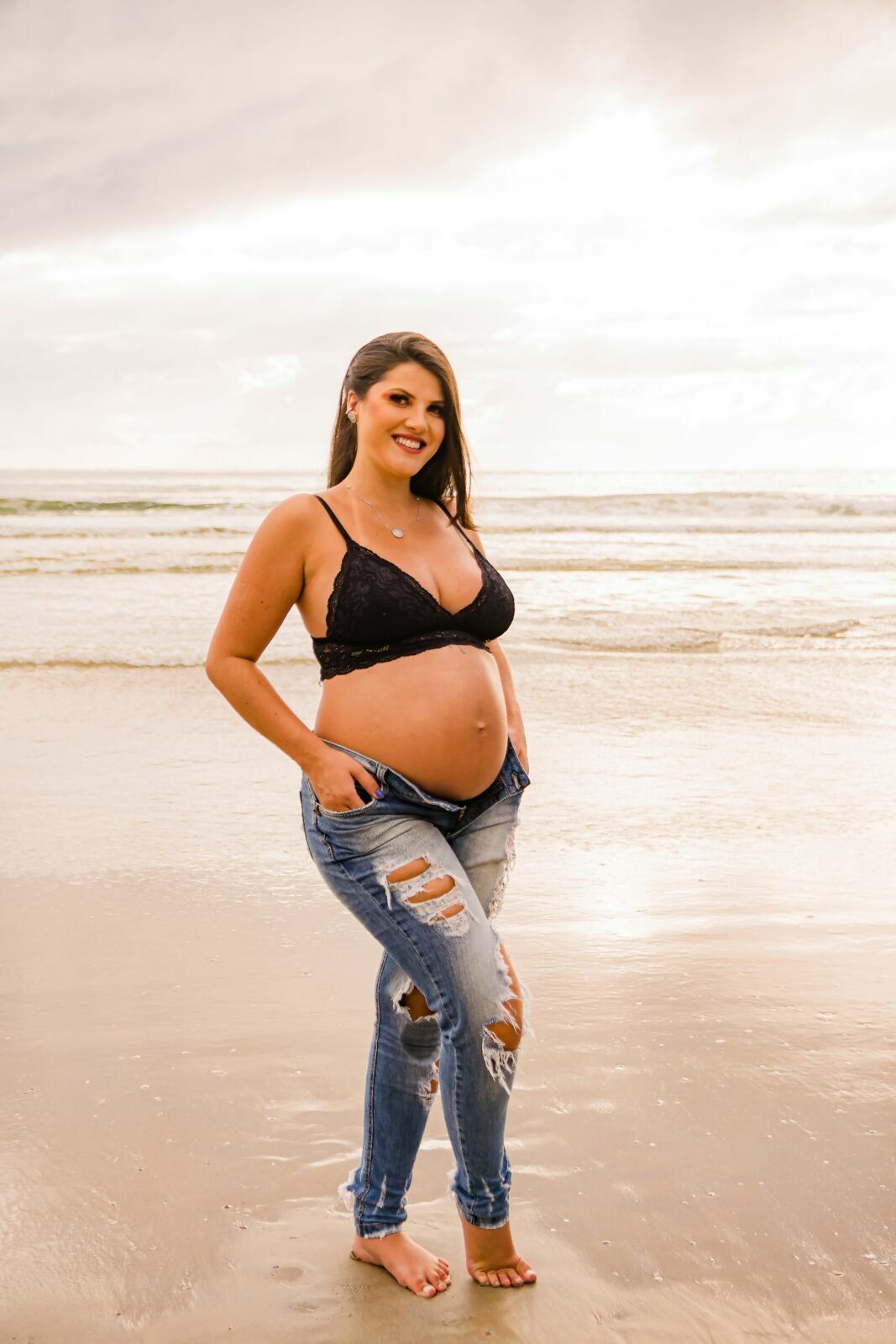 Foto Ensaio Gestante - Aliani e Fernando - Praia do Matadeiro - Fotógrafa de Família Foto Ensaio Gestante - Aliani e Fernando - Praia do Matadeiro - Fotógrafa de Família - Imagem 16