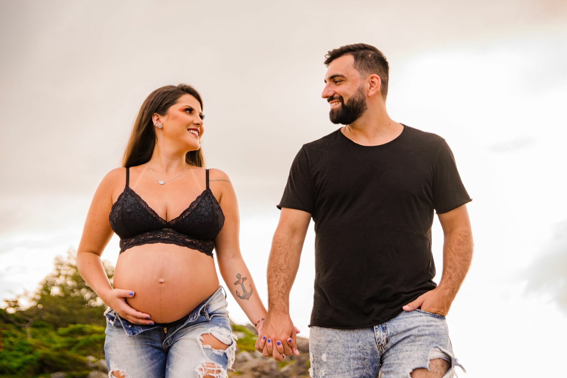 Foto Ensaio Gestante - Aliani e Fernando - Praia do Matadeiro - Fotógrafa de Família Foto Ensaio Gestante - Aliani e Fernando - Praia do Matadeiro - Fotógrafa de Família - Imagem 17