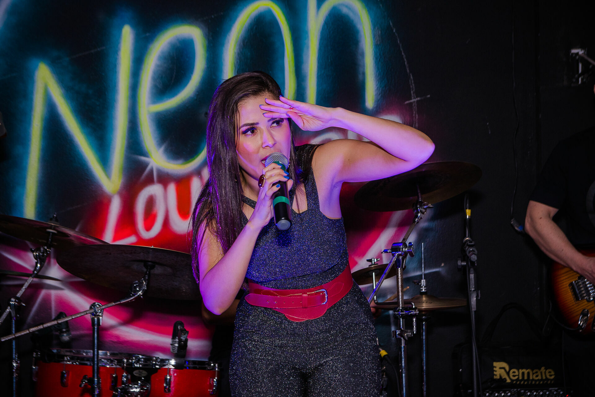 Foto Show da Flavia Abalem - Neon Louge Foto Show da Flavia Abalem - Neon Louge - Imagem 26