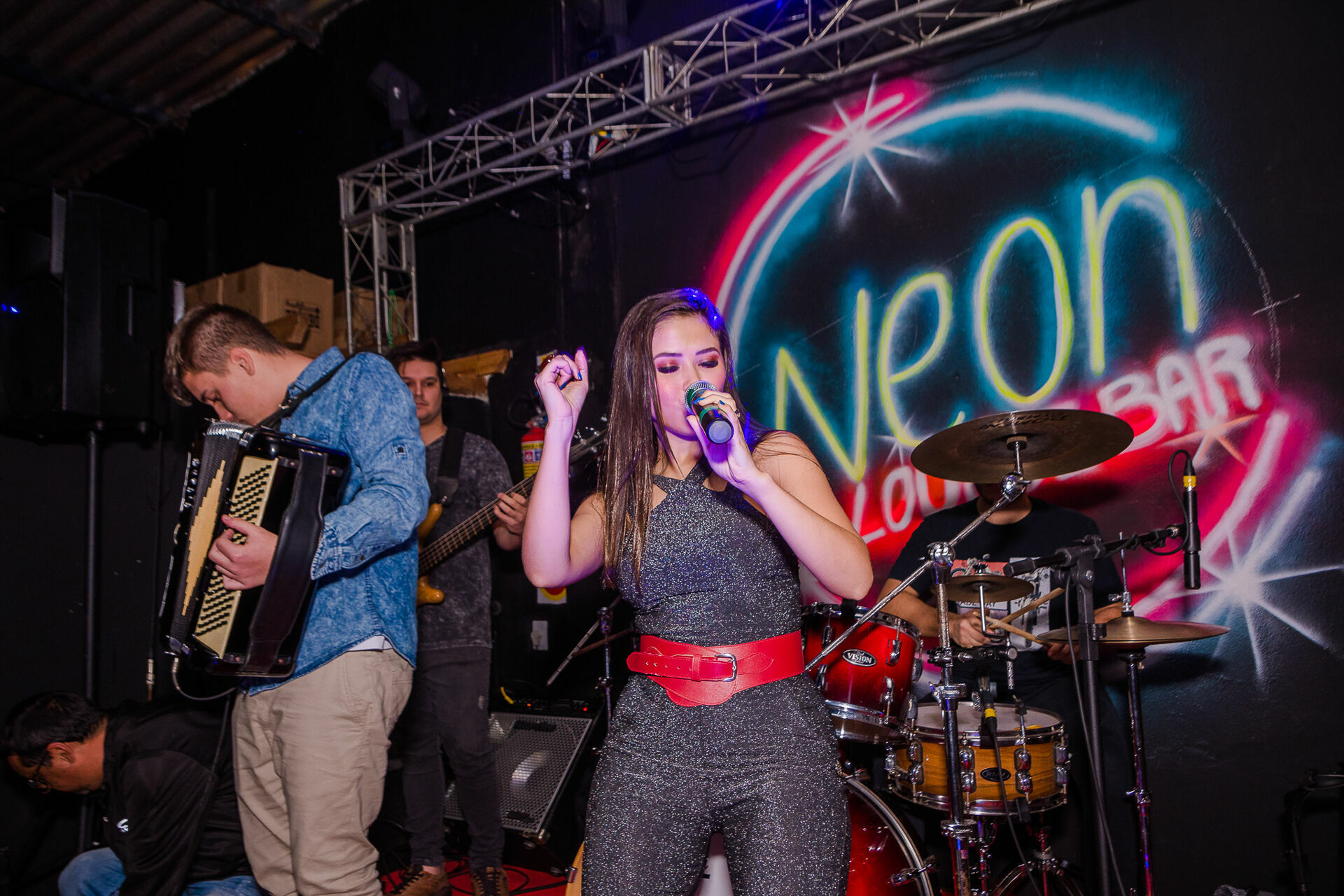 Foto Show da Flavia Abalem - Neon Louge Foto Show da Flavia Abalem - Neon Louge - Imagem 42