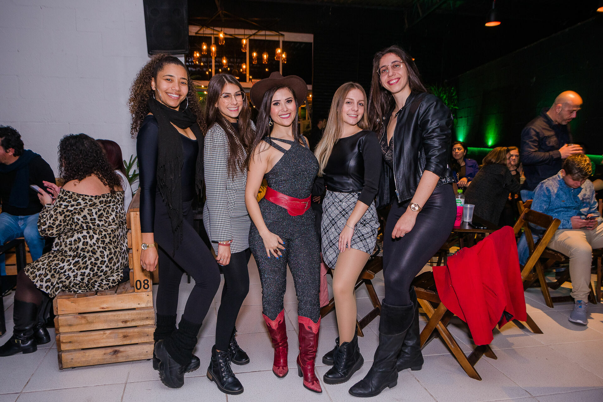 Foto Show da Flavia Abalem - Neon Louge Foto Show da Flavia Abalem - Neon Louge - Imagem 60