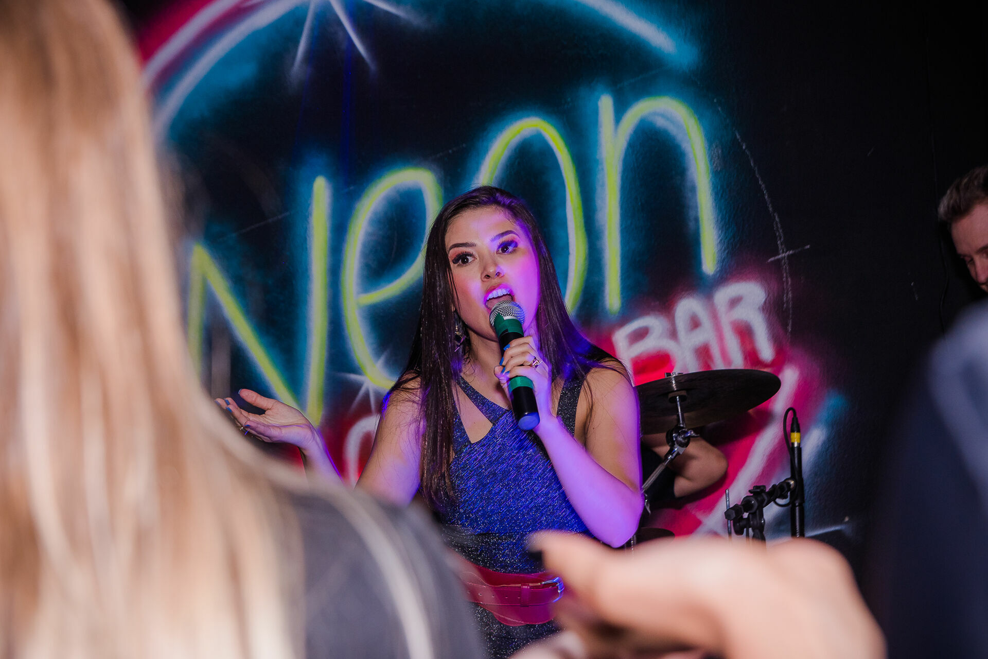 Foto Show da Flavia Abalem - Neon Louge Foto Show da Flavia Abalem - Neon Louge - Imagem 38