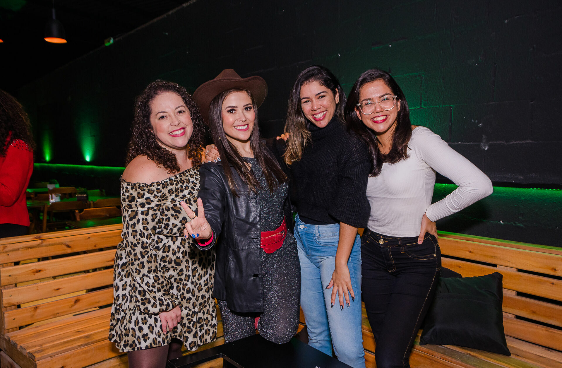 Foto Show da Flavia Abalem - Neon Louge Foto Show da Flavia Abalem - Neon Louge - Imagem 120