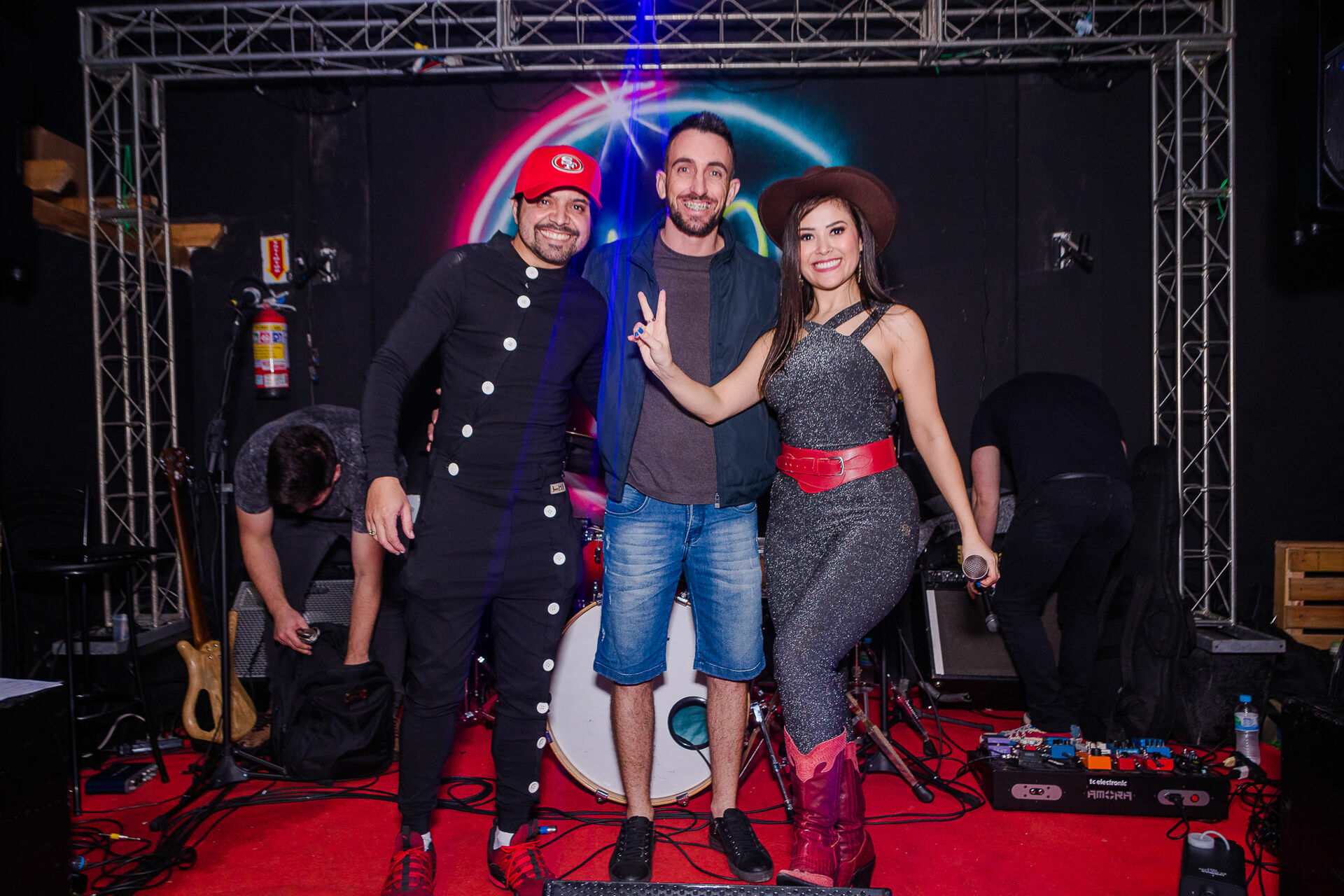 Foto Show da Flavia Abalem - Neon Louge Foto Show da Flavia Abalem - Neon Louge - Imagem 109