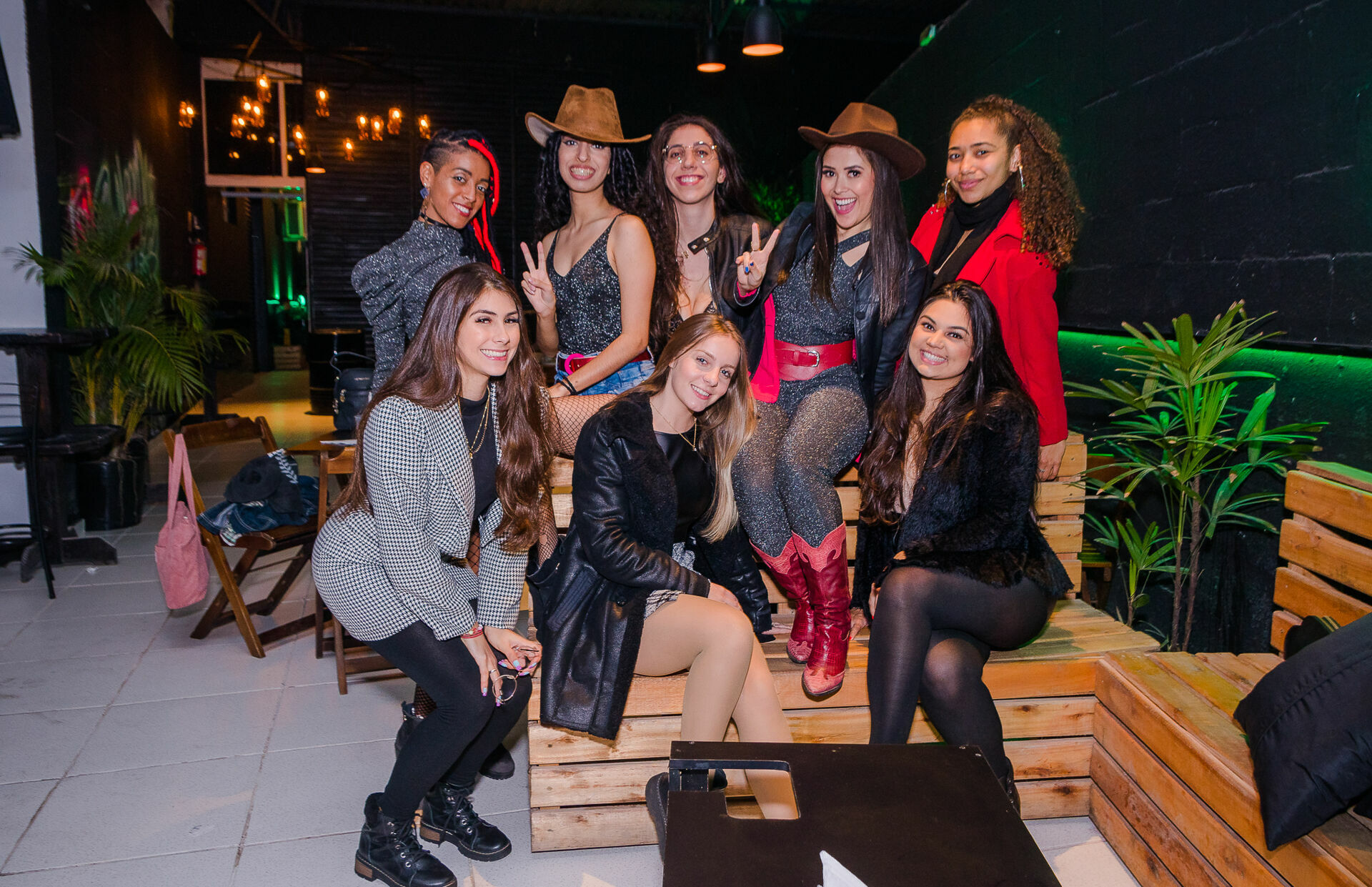 Foto Show da Flavia Abalem - Neon Louge Foto Show da Flavia Abalem - Neon Louge - Imagem 119